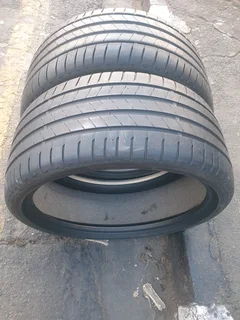 255 35 21.bridgestone Turanza