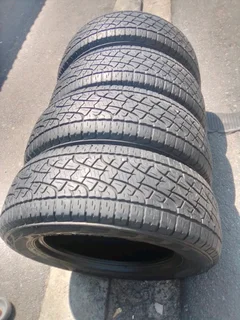 265 60 18.pirelli Scorpion  Atr White Writing