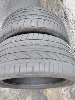285 40 21.bridgestone Dueler H/p