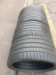 295 25 22.michelin Pilot Sport 4s