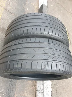 235 40 20.bridgestone Turanza