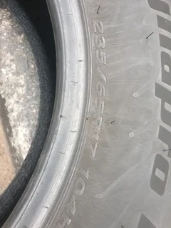 235 65 17.HANKOOK DYNAPRO HP2