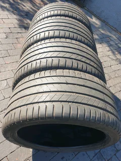 295 35 21.MICHELIN LATITUDE SPORT 3