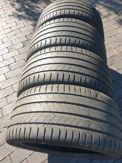 295 35 21.MICHELIN LATITUDE SPORT 3