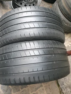 255 35 19.GOODYEAR EAGLE F1 RUNFLAT