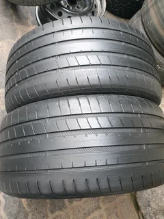 255 35 19.GOODYEAR EAGLE F1 RUNFLAT