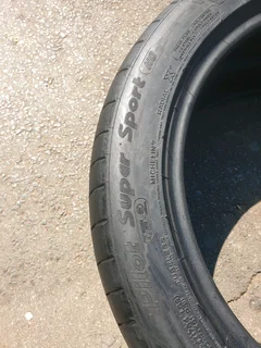 255 45 19.MICHELIN PILOT SUPER SPORT