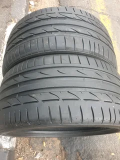 245 35 18.bridgestone Potenza Runflat