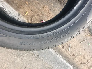 235 50 19.PIRELLI SCORPION VERDE