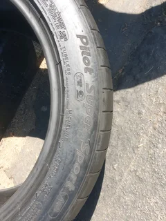 255 45 19.MICHELIN PILOT SUPER SPORT