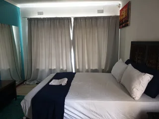 Affordable cheap and clean  rooms to book at guesthouse  situated in Randburg Bordeaux