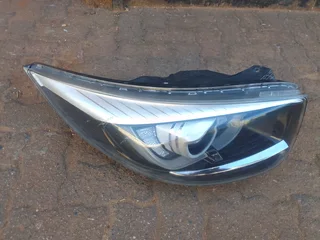 Kia Picanto Led Xenon Headlight Model 2017-2022(rhs)