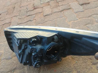 KIA PICANTO LED Xenon headlight model 2017-2022(RHS)