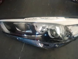 Toyota starlet/Suzuki Baleno headlight( RHS)