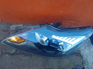 Ford focus Mk2 headlight model 2009-2015(LHS)