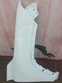 Toyota Landcruiser LC 300 right side fender