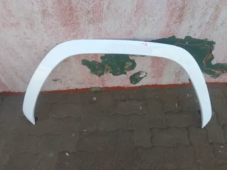 Toyota Landcruiser LC 300 right side wheel arch