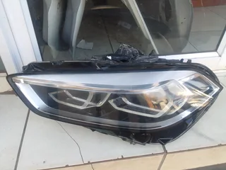 BMW F40 headlight (LHS)