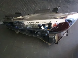 Mazda CX-5 headlight (LHS)
