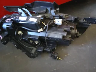 Suzuki swift new shape headlight (RHS)