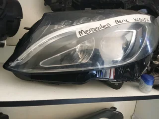Mercedes Benz W205 single xenon headlight (LHS)