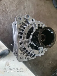 Catapillar 428E TLB Alternator 383-2557