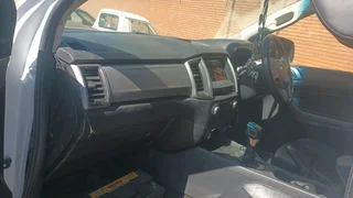 2021 ford ranger 2.0d xlt 4x4 STRIPPING ONLY