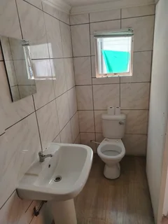 Second hand wendy house