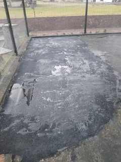 Tar surfacing and tennis courts