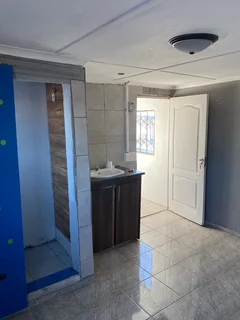 Flat available in Delft