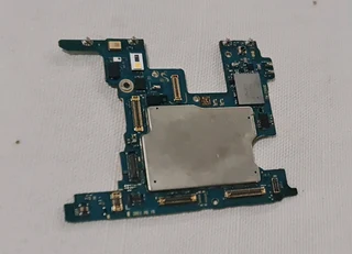 Samsung s21fe motherboard I don't fit I only sell parts