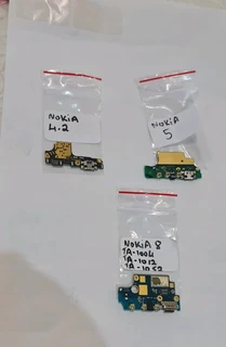 Nokia replacement  parts read ad I don&#39;t fit I only sell parts