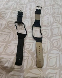 Samsung Gear S sm-R750  smart watch parts I don&#39;t fit