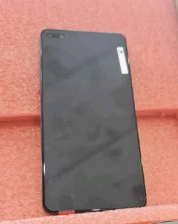 Huawei p40 black  original replacement lcd,frame and battery change I don't fit