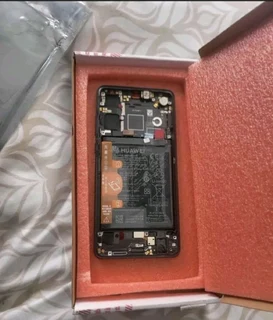 Huawei p30 oled original replacement lcd with frame &amp; Battery Change I don&#39;t fit