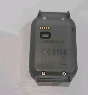 Samsung Galaxy  Gear 2 Neo Sm-R381 Brown Perfect  condition comes with Charger