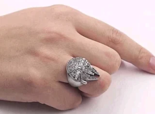Star Wars Millennium Falcon &amp; Moniku Princess Leia Collectable Silver Stainless Rings