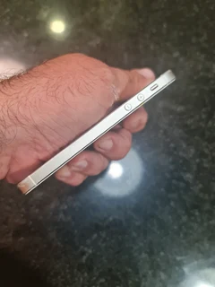 IPhone 5s A5130 Gold lock selling for spares make me an offer