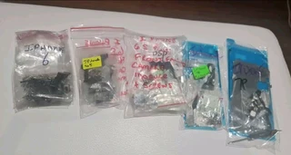 Iphone 6 6s 6s plus 7 7 plus replacement parts read ad I don&#39;t fit