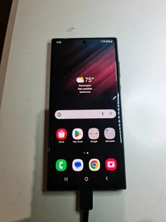 Samsung s22 ultra replacement Amoled lcd only not a phone read ad I don&#39;t fit Ionly sell parts