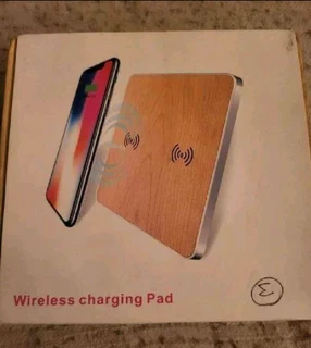 Dual cherry wood wireless charger output 10w