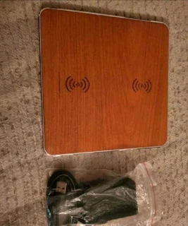 Dual cherry wood wireless charger output 10w