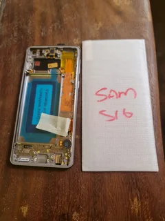 samsung S10 Replacement LCD with Silver Frame Amoled i dont fit i  only sell parts