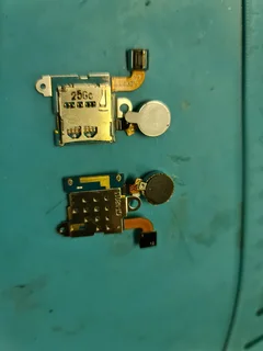 samsung Tab 10.1 sm-gtn8000 micro SD and Sim reader on flex with motor  vibrate I don&#39;t fit