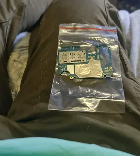 Samsung Galaxy A70 sm-A705f replacement motherboard I don&#39;t fit or deliver parts only