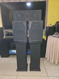 Mordaunt Short Speakers