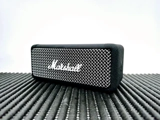 MARSHALL PORTABLE BLUETOOTH SPEAKER (R2200)