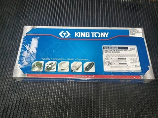 King Tony 20pc.3/8&#34;dr socket set R1500