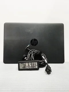 HP LAPTOP &#43; CHARGER (R3600)