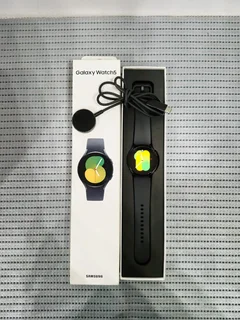 SAMSUNG WATCH 5 (R1300)